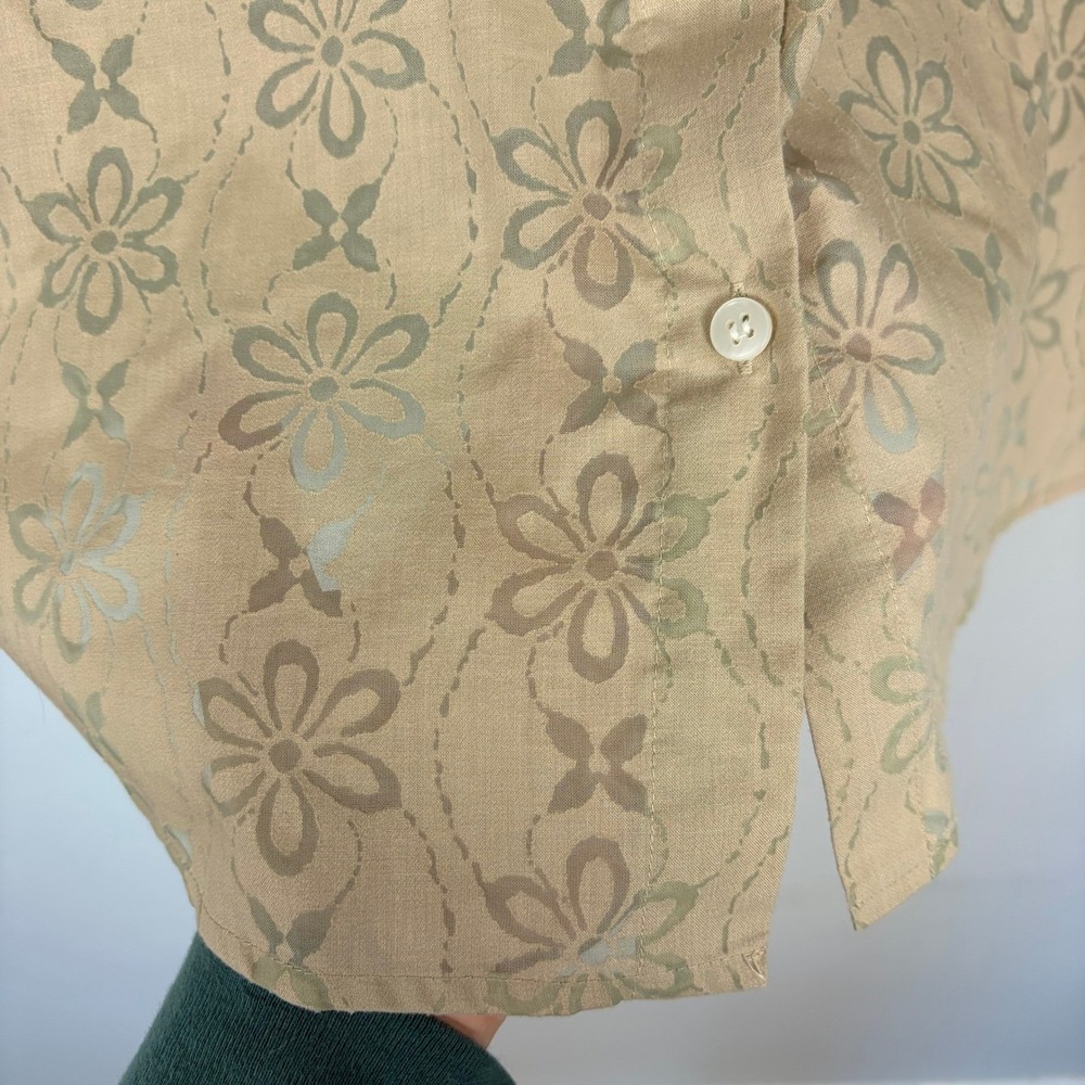 Liz Claiborne Tan Floral Button‎ Down Blouse Cottagecore Fairycore Size L Petite - Picture 5 of 7